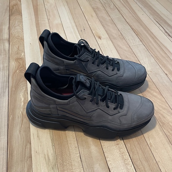 NWB Bruno Bordese Grey Suede Pulsar Sneakers - Size 42 - Picture 3 of 12